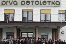 Raspada se "Prva petoletka" Raspada se "Prva petoletka"