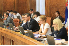 Jak Vučić,slaba Vlada Jak Vučić,slaba Vlada