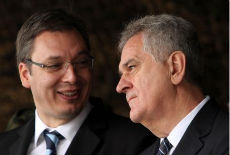 Državni vrh o daljim potezima Državni vrh o daljim potezima