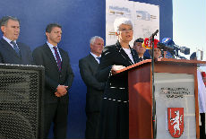 Premijerki pada rejting Premijerki pada rejting